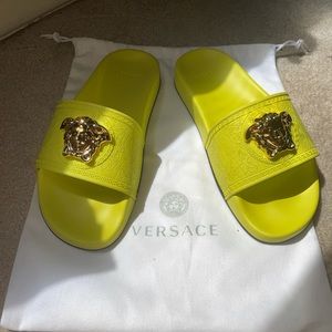 Versace 5MM Medusa Poolslide Rubber Slides